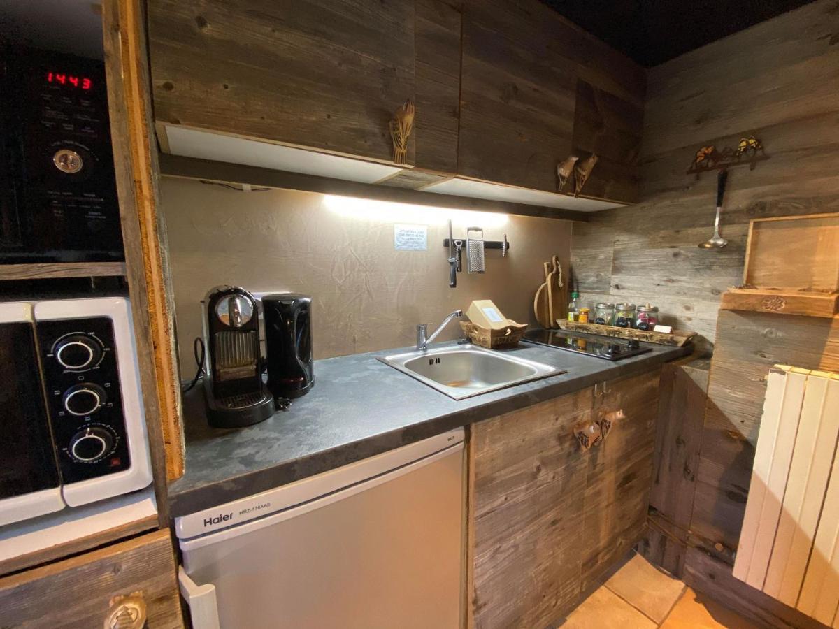 Micro-Lodge, Le Petit Nid D'Amour Montriond Bagian luar foto
