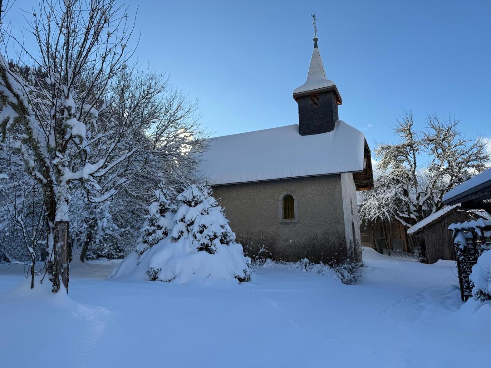 Micro-Lodge, Le Petit Nid D'Amour Montriond Bagian luar foto