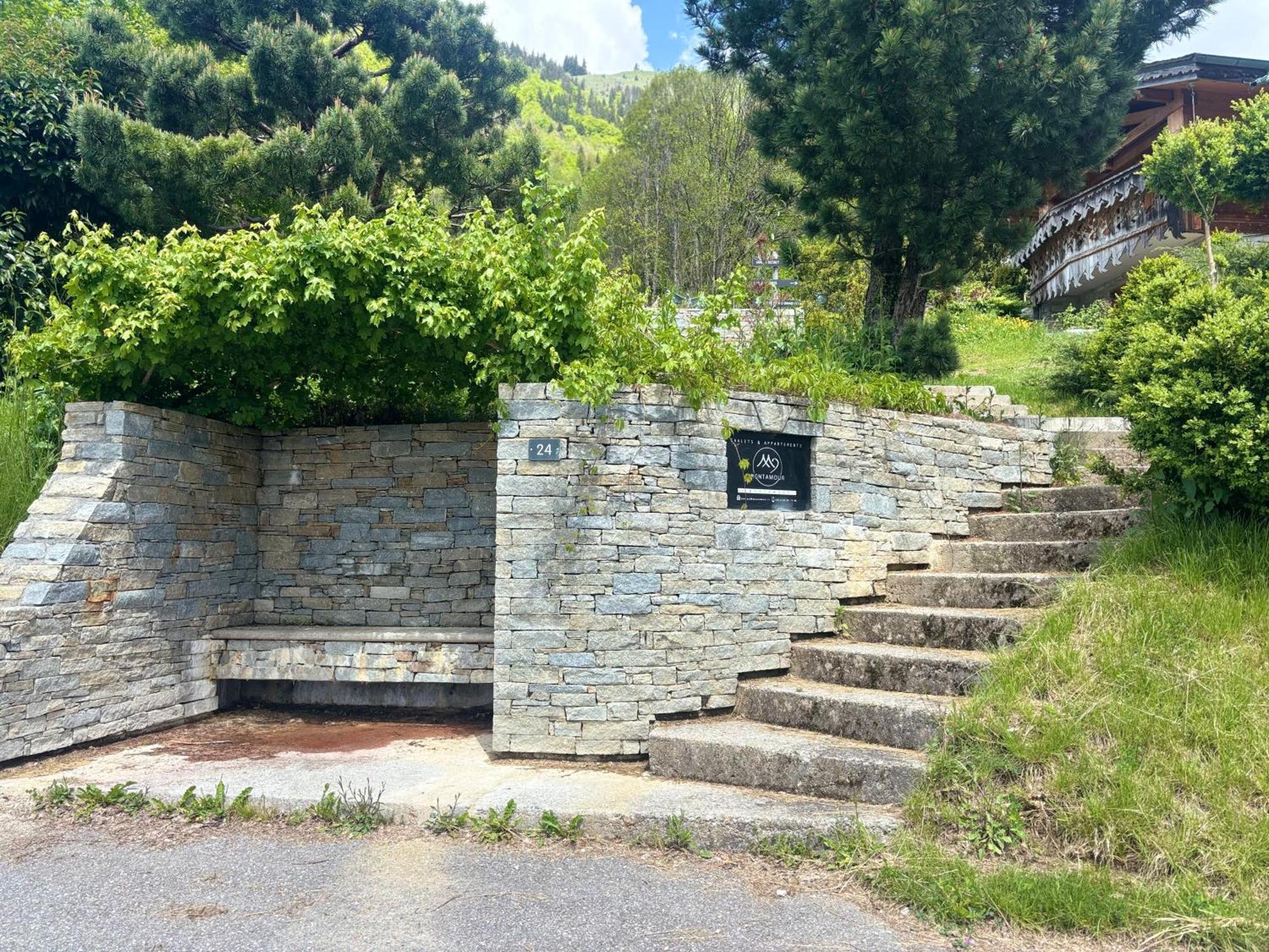 Micro-Lodge, Le Petit Nid D'Amour Montriond Bagian luar foto