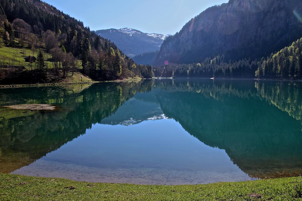 Micro-Lodge, Le Petit Nid D'Amour Montriond Bagian luar foto