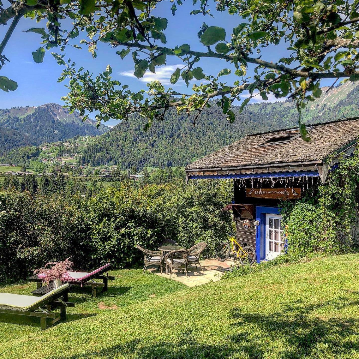 Micro-Lodge, Le Petit Nid D'Amour Montriond Bagian luar foto